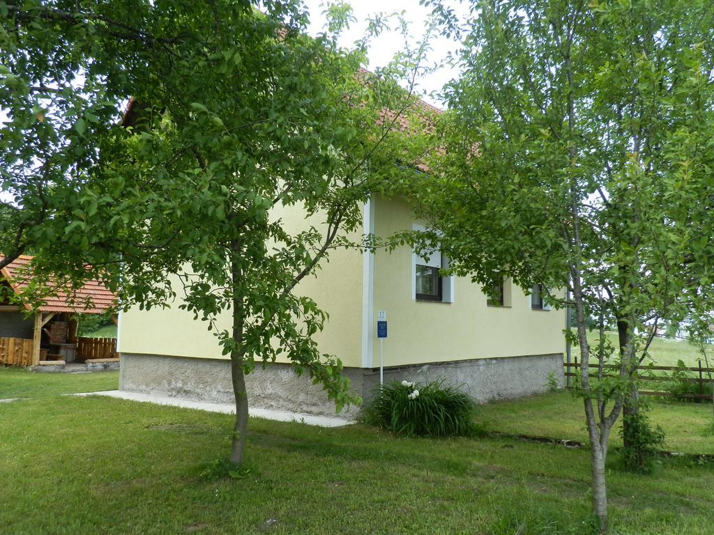 Holiday Home Lana Saborsko Pokoj fotografie
