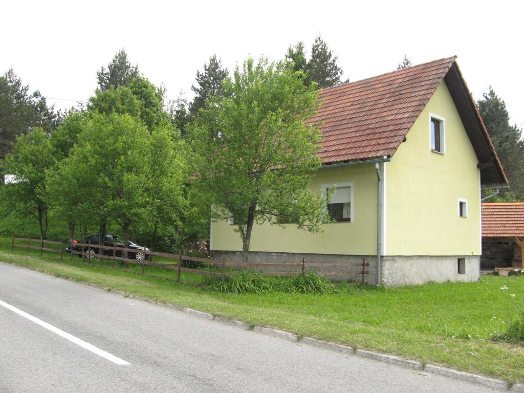 Holiday Home Lana Saborsko Pokoj fotografie